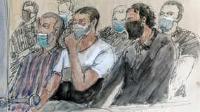 Mohamed Amri, Mohamed Abrini et Salah Abdeslam dans le box des accusés de la cour d'assises spéciale de Paris le 14 septembre 2021.