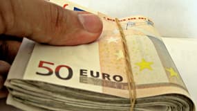 L'argent de la pension, d'un montant de 750 euros, était retiré chaque mois en liquide.