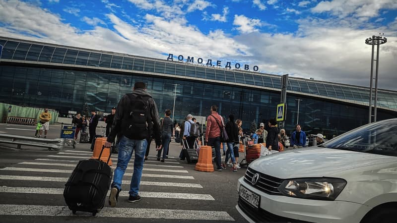 Le symbole d'une économie russe en décrépitude: l'aéroport de Domodedovo, l'un des principaux de Moscou, bradé à moitié prix huit mois après sa nationalisation forcée
