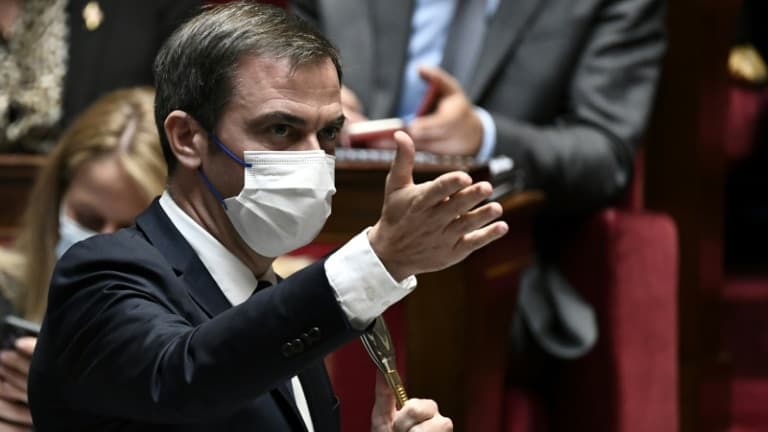 Le ministre de la Santé Olivier Véran à l'Assemblée nationale, le 10 octobre 2021 à Paris