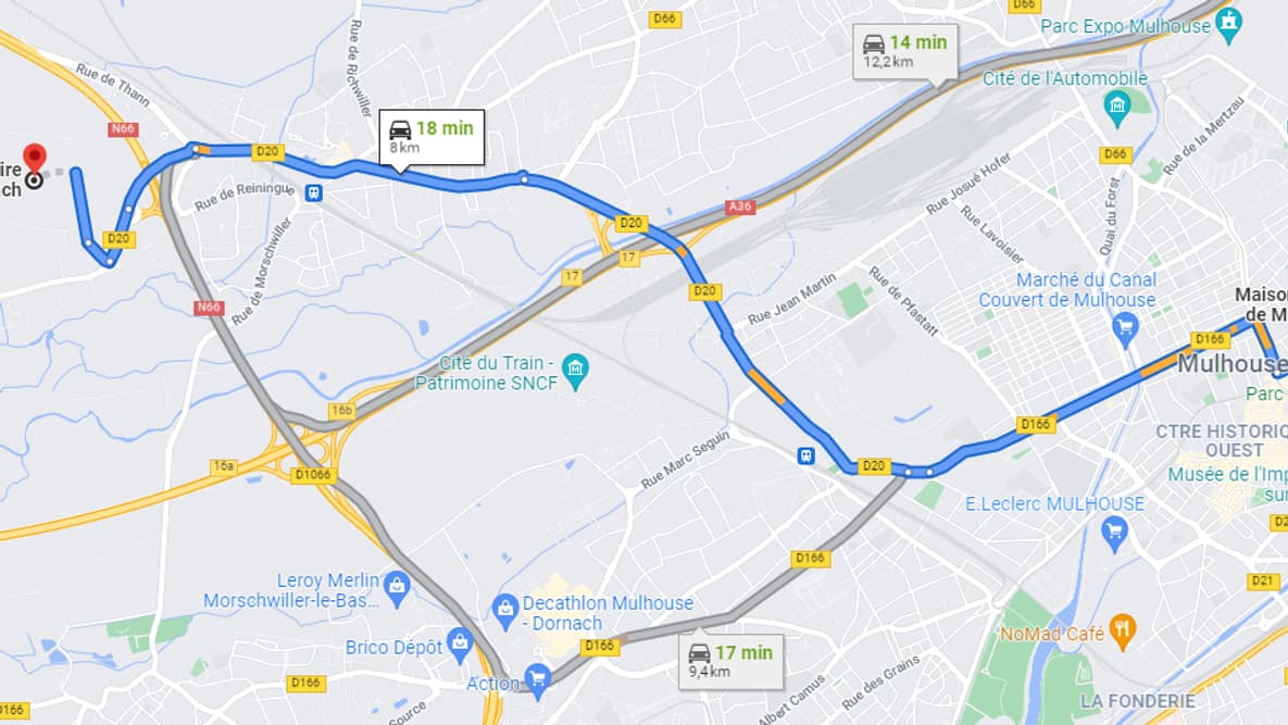 La maison d'arrêt et le nouveau centre pénitentiaire se situent à une dizaine de kilomètres l'un de l'autre. La maison d'arrêt et le nouveau centre pénitentiaire se situent à une dizaine de kilomètres l'un de l'autre.
