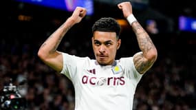 L'attaquant anglais Morgan Rogers célèbre son but avec Aston Villa contre le Paris Saint-Germain, le 9 avril 2025