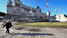 Le monument en l'honneur du roi Victor-Emmanuel II, à Rome (Italie), le 10 mars 2020.