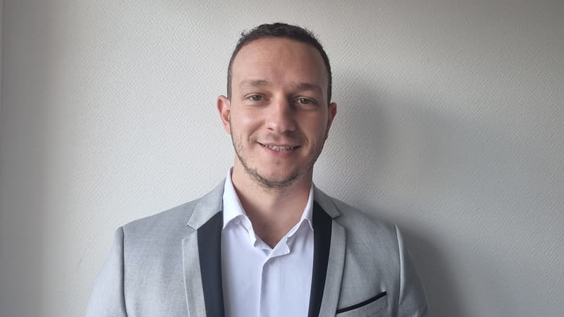 Adrien Ruscito - BLACK & SMART