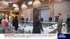 Un conseil des ministres en présentiel à l'Élysée, une première depuis des mois