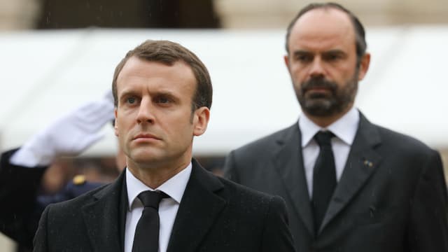 Emmanuel Macron et Edouard Philippe lors de la cérémonie en hommage à Arnaud Beltrame, le 28 mars 2018