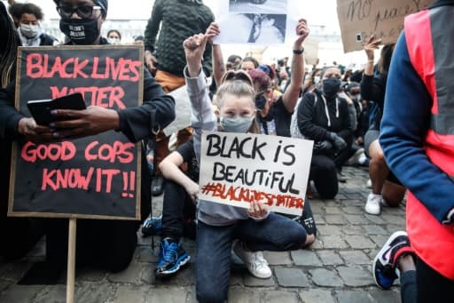 Manifestation à Bruxelles, le 7 juin 2020 pour dénoncer le racisme Manifestation à Bruxelles, le 7 juin 2020 pour dénoncer le racisme