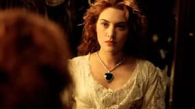 Le Cœur de l'Océan porté par Rose (Kate Winslet) dans le film "Titanic".