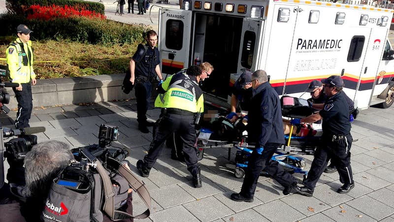 Une fusillade a éclaté dans l'enceinte du Parlement canadien, à Ottawa, ce mercredi 22 octobre. Le tireur a été abattu. Un militaire atteint par le tireur est mort.