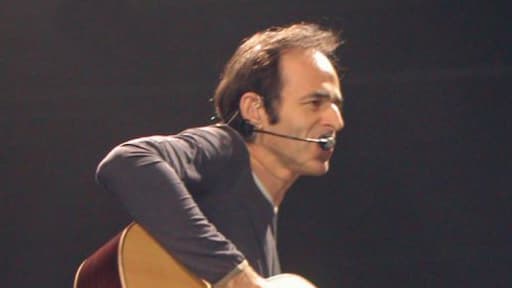 Le chanteur-auteur-compositeur Jean-Jacques Goldman