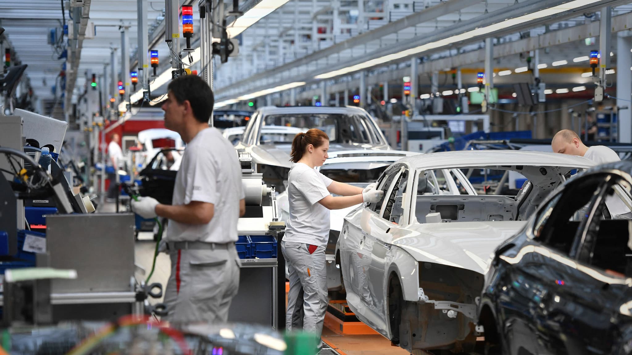 ELLE NE PEUT PLUS RÉNOVER SES ÉCOLES: PLOMBÉE PAR LA VIOLENTE CRISE DE L'AUTO ALLEMANDE, LA VILLE D'AUDI (UNE DES PLUS RICHES DU PAYS) EST EN DÉTRESSE FINANCIÈRE