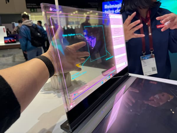 Le prototype de PC à écran transparent de Lenovo