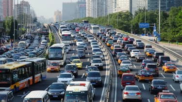 Quand le premier marché automobile mondial décide de favoriser les petites voitures, les constructeurs et équipementiers français dansent.