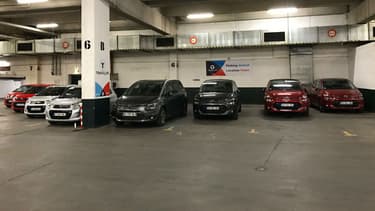 En attirant les automobilistes à la recherche de places de parking pas chères, Travelcar espère bien les convaincre de louer leur voiture.