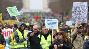 Gilets jaunes sur les Champs Élysées le 9 mars 2019 à Paris.