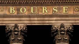 Le CAC 40 termine dans le vert ce vendredi