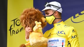 Julian Alaphilippe en jaune sur le Tour de France 2021