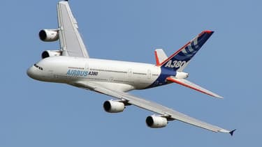 Airbus devient le premier constructeur aéronautique mondial.