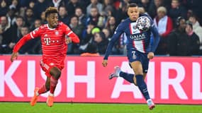 Kingsley Coman et Kylian Mbappé lors de PSG-Bayern en 2023