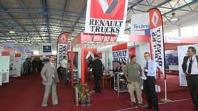 Le stand Renault Trucks lors d'une exposition en Iraq, en 2010.