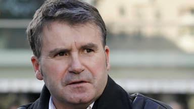Paul François, l'agriculteur qui a attaqué Monsanto, salue une décision "courageuse".