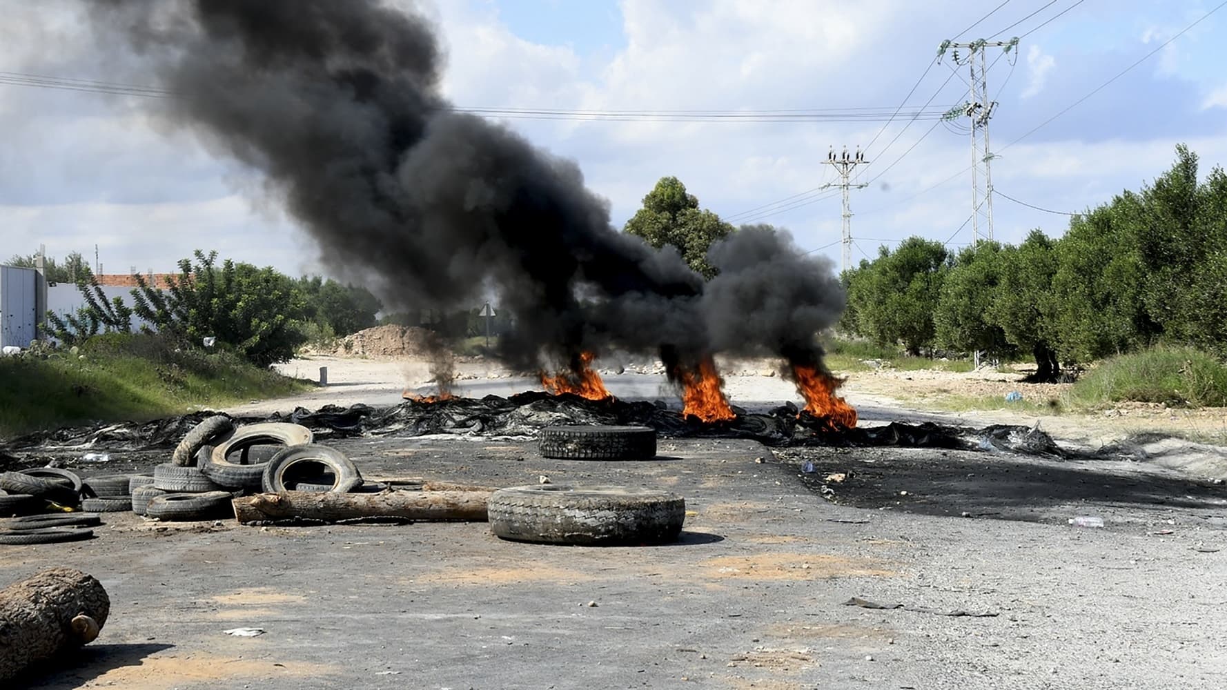 Des manifestations à Chebba (Tunisie), le 19 octobre 2020 Des manifestations à Chebba (Tunisie), le 19 octobre 2020