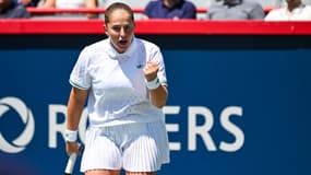J. Ostapenko