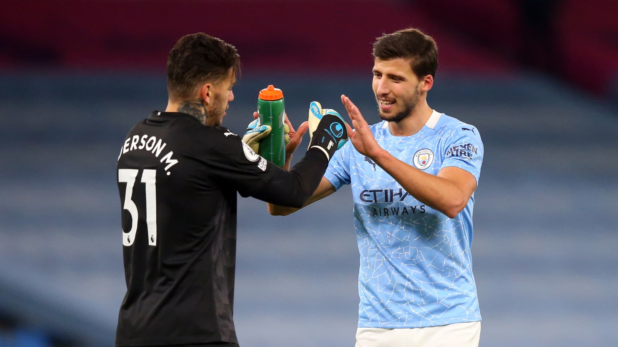 Ederson et Ruben Dias