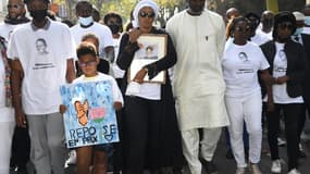 Marche blanche en mémoire d'Ibrahima, un jeune de 16 ans tué d'un coup de couteau sur fond de rivalité territoriales en Seine-Saint-Denis, le 25 septembre 2021 à Bagnolet  