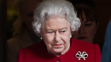 Elizabeth II lors de sa sortie le 4 mars dernier de l’hôpital King Edward VII de Londres où elle avait été soignée pour une gastro-entérite..