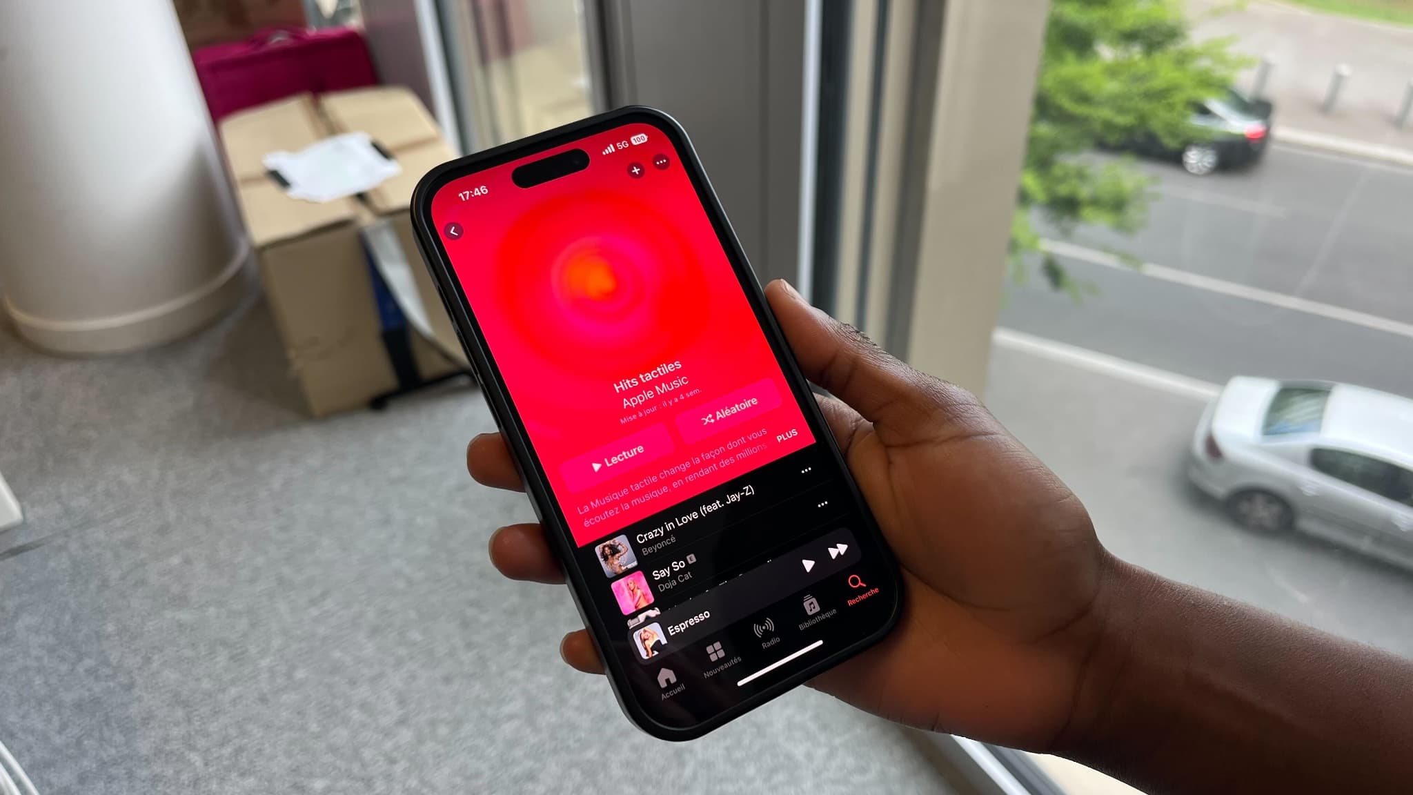 Apple propose plusieurs playlists compatibles avec la fonction Musique tactile.