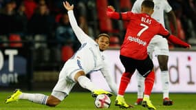Kenny Lala (Strasbourg) face à Ludovic Blas (Guingamp)