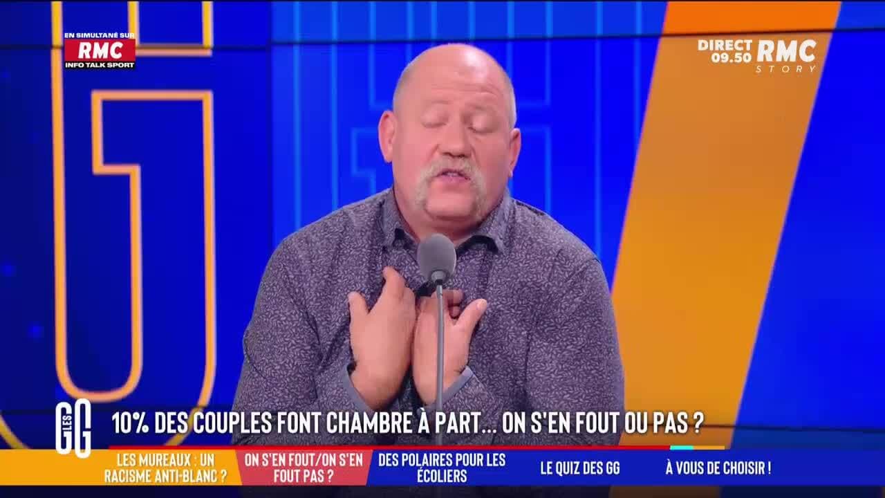 "On s'en fout, on s'en fout pas" Sandrine Rousseau huée 03/10