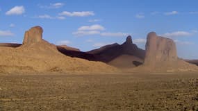 C'est dans la zone désertique du Sahara entre Tamanrasset et Arlit que les cadavres ont été retrouvés.