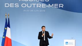 Le président Emmanuel Macron prononce un discours à l'occasion des "Assises des outre-mer"  le 28 juin 2018 à l'Elysée