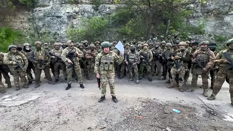Guerre en Ukraine: le chef de Wagner accuse des militaires russes de fuir les combats à Bakhmout