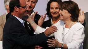 Les dirigeants socialistes François Hollande, Laurent Fabius, Ségolène Royal et Martine Aubry, lors de l'université d'été de La Rochelle, fin août. La mise hors jeu du favori des sondages Dominique Strauss-Kahn après son arrestation aux Etats-Unis impose