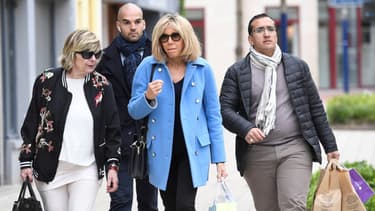 Michèle Marchand (à gauche), en compagnie de Brigitte Macron, le 22 avril 2017 au Touquet. - Eric Feferberg - AFP