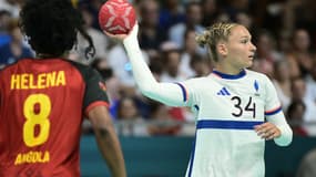 En plein pendant les Jeux olympiques, la handballeuse Léna Grandveau se retrouve sans club après la liquidation judiciaire des Neptunes de Nantes.