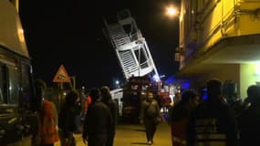 La Palazzina Piloti dans le port de Gênes après la collision cette nuit