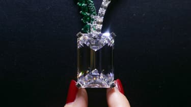 Le diamant vendu aux enchères.