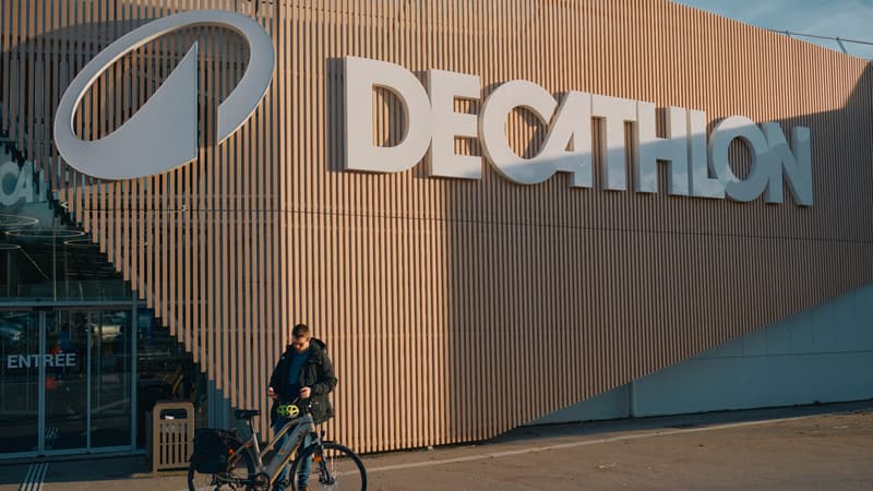 La moitié des salariés de Decathlon sont déjà actionnaires: le groupe va offrir 2.000 euros d'actions gratuites à la majorité de ses 103.000 employés dans le monde