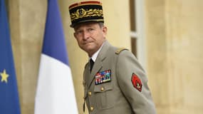 Le général Pierre de Villiers à son arrivée au Palais de l'Elysée le 27 juillet 2017