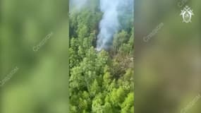 Les images du crash d'un avion en Russie, le 24 juillet 2025 près de Tynda.