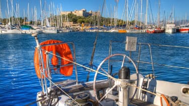 Dans le port de plaisance d'Antibes, dans les Alpes-Maritimes.