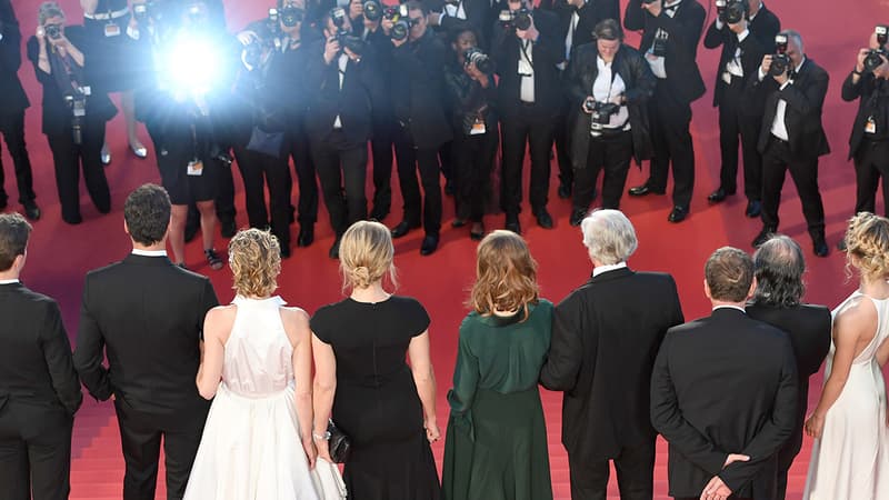 L'équipe du film "Elle" lors du 69e Festival de Cannes
