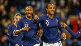 Kadidiatou Diani et Marie-Antoinette Katoto en 2022