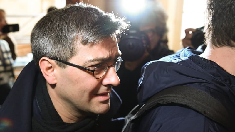 Julien Coupat au tribunal.