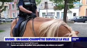 Givors: ce garde-champêtre patrouille à cheval dans la commune