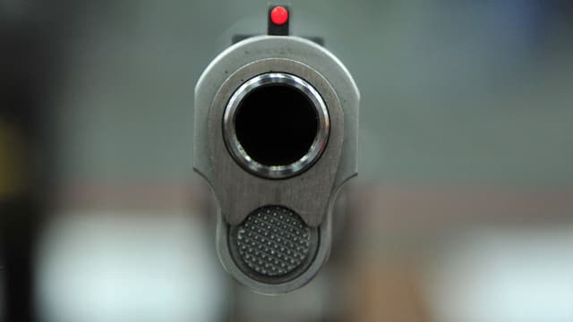 Un enfant de deux ans s'est tiré une balle dans la tête, aux Etats-Unis, en trouvant par hasard une arme chargée. (Photo d'illustration)